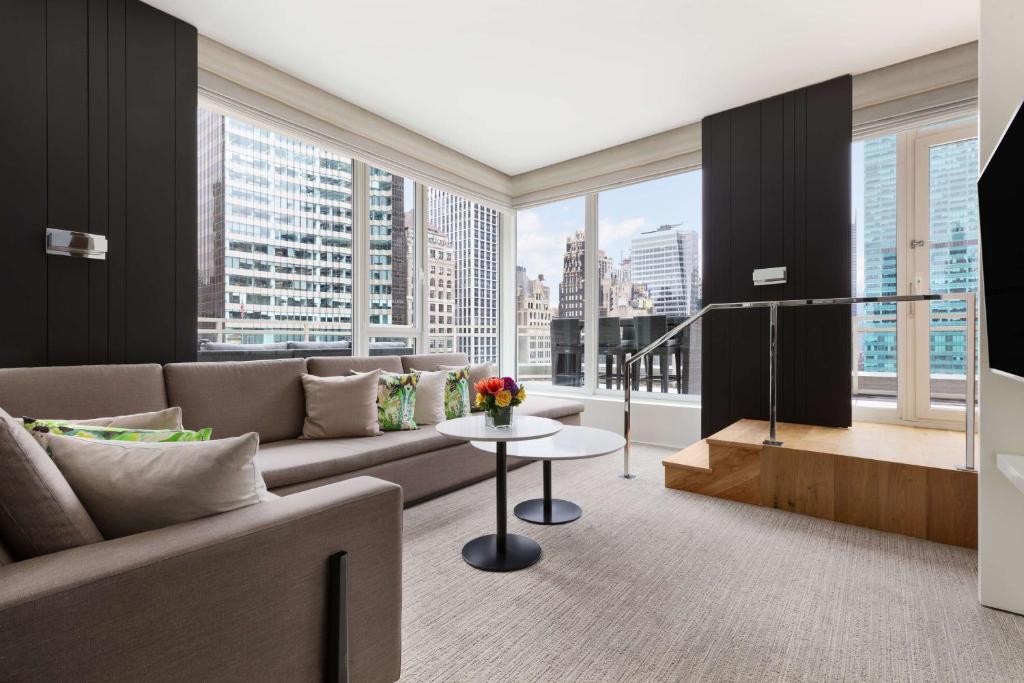 Andaz 5th Avenue-a concept by Hyatt Main image 1